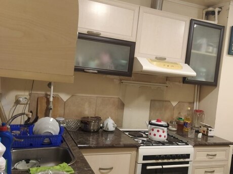 5 otaqlı köhnə tikili - Xalqlar Dostluğu m. - 125 m²