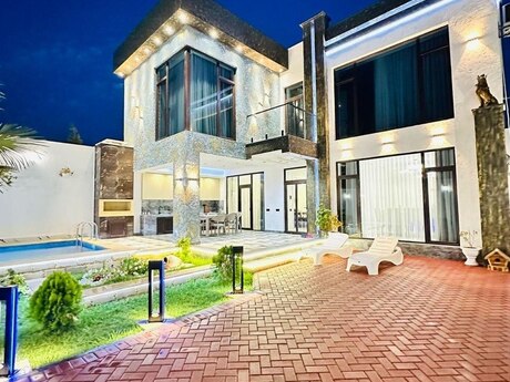 3 otaqlı həyət evi/bağ evi - Şüvəlan q. - 200 m²