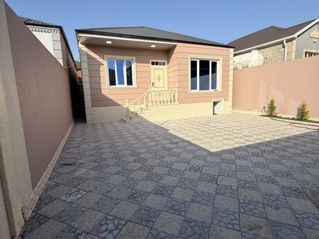 4 otaqlı həyət evi/bağ evi - Binə q. - 130 m²