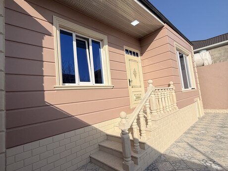 4 otaqlı həyət evi/bağ evi - Binə q. - 130 m²