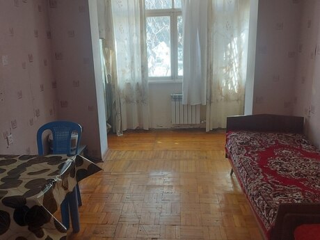 1-комн. вторичка - м. Ази Асланов - 30 м²