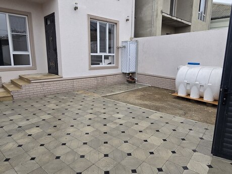 4 otaqlı həyət evi/bağ evi - Binə q. - 115 m²