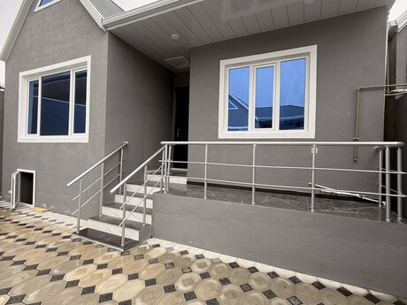 4 otaqlı həyət evi/bağ evi - Binə q. - 110 m²