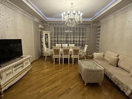 Satılır 2 otaqlı yeni tikili 100 m², Badamdar q.