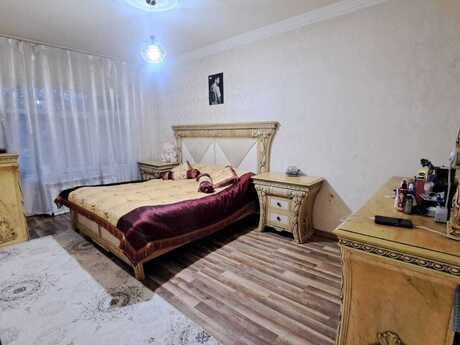 4 otaqlı köhnə tikili - Həzi Aslanov m. - 100 m²