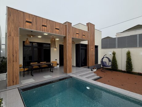 4 otaqlı həyət evi/bağ evi - Şüvəlan q. - 130 m²