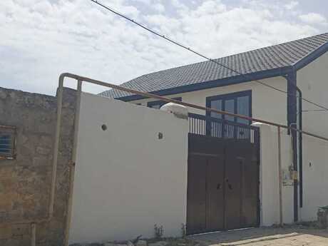 Satılır 7 otaqlı həyət evi/bağ evi 240 m², Maştağa q.