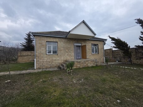 Satılır 4 otaqlı həyət evi/bağ evi 100 m², Şamaxı