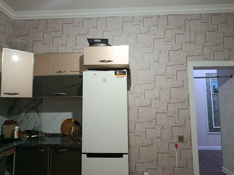Satılır 4 otaqlı həyət evi/bağ evi 147 m², Binə q.