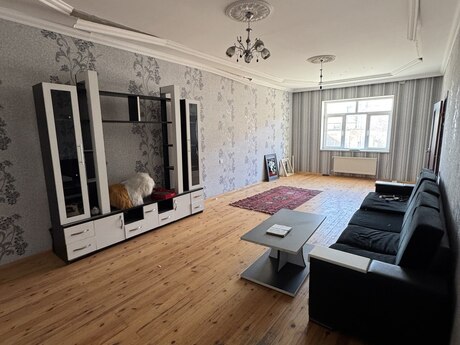 4 otaqlı həyət evi/bağ evi - Xırdalan - 150 m²
