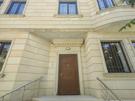 Объявление №5991645 - Баку, м. 20 января, 600 м²