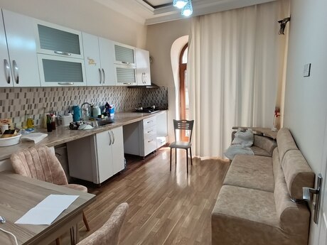 2 otaqlı yeni tikili - Xırdalan - 74 m²