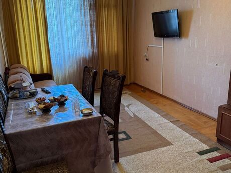 Elan №5991680 - Bakı, Bakıxanov q., 5 otaqlı, 120 m², 4/5 mərtəbə