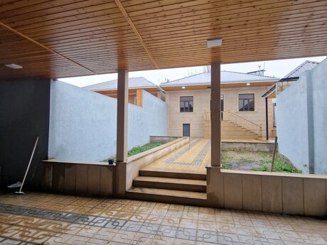4 otaqlı həyət evi/bağ evi - Sabunçu q. - 122 m²