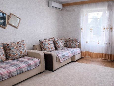 2 otaqlı köhnə tikili - İçəri Şəhər m. - 46 m²