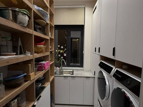 5 otaqlı həyət evi/bağ evi - Badamdar q. - 240 m²