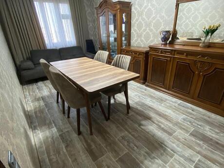 2 otaqlı köhnə tikili - Memar Əcəmi m. - 65 m²
