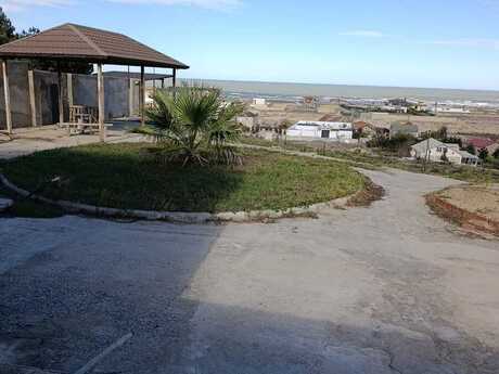 4 otaqlı həyət evi/bağ evi - Görədil q. - 200 m²