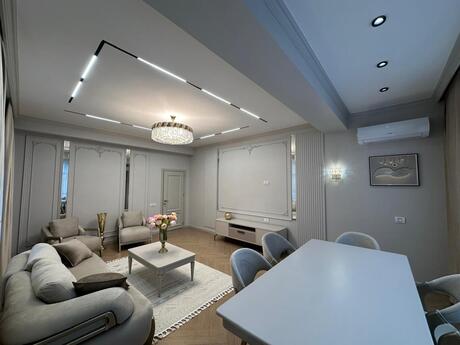 Elan №5991902 - Bakı, 28 May m., 3 otaqlı, 112 m², 2/15 mərtəbə