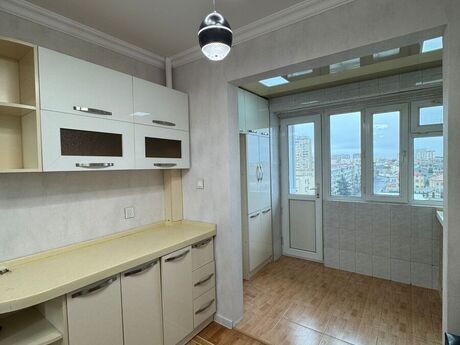 2 otaqlı köhnə tikili - Xalqlar Dostluğu m. - 60 m²