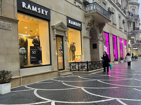 Объявление №5992139 - Баку, м. Сахил, 4-комн., 132 м²