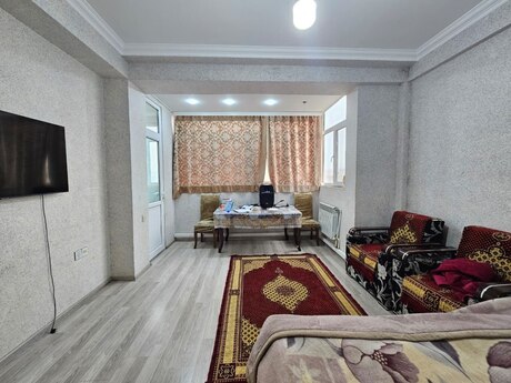 2 otaqlı yeni tikili - İnşaatçılar m. - 75 m²