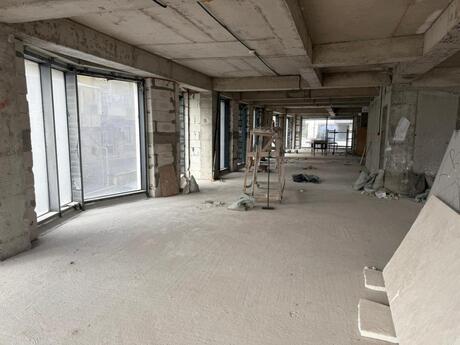 8 otaqlı ofis - Səbail r. - 415 m²