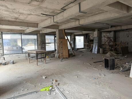 Obyekt - Səbail r. - 415 m²