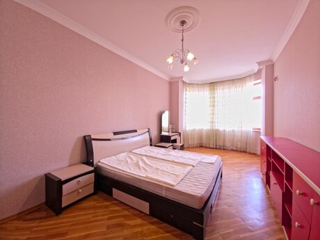 3 otaqlı yeni tikili - Elmlər Akademiyası m. - 120 m²
