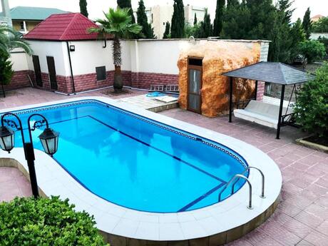 5 otaqlı həyət evi/bağ evi - Buzovna q. - 360 m²