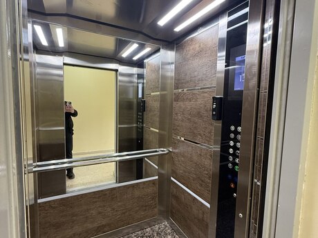 3-комн. новостройка - м. Шах Исмаил Хатаи - 150 м²