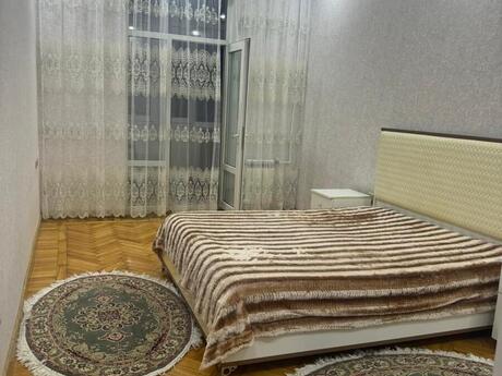 2 otaqlı köhnə tikili - 28 May m. - 65 m²