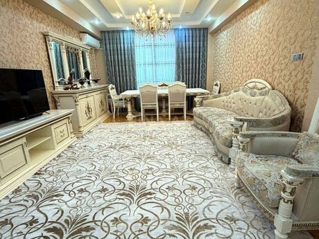 Elan №5992811 - Bakı, Memar Əcəmi m., 3 otaqlı, 118 m², 15/17 mərtəbə
