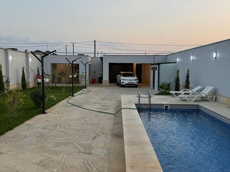 4 otaqlı həyət evi/bağ evi - Mərdəkan q. - 180 m²