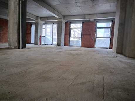 Obyekt - Ağ şəhər q. - 145 m²