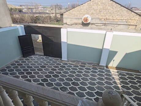 4 otaqlı həyət evi/bağ evi - Hövsan q. - 170 m²