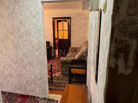 Объявление №5993071 - Баку, м. Нефтчиляр, 2-комн., 42 м², 2/5 этаж