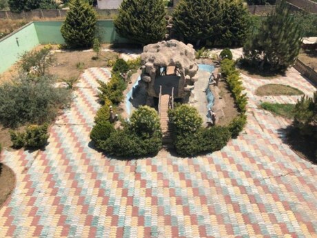 8 otaqlı həyət evi/bağ evi - Novxanı q. - 800 m²