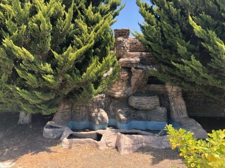 8 otaqlı həyət evi/bağ evi - Novxanı q. - 800 m²