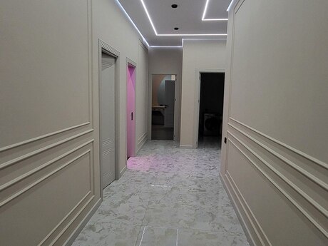 4 otaqlı həyət evi/bağ evi - Yeni Corat q. - 200 m²