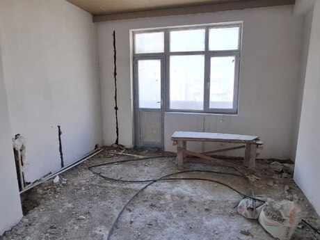 4 otaqlı yeni tikili - Nəsimi r. - 198 m²