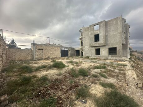 10 otaqlı həyət evi/bağ evi - Səbail r. - 550 m²