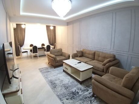 Объявление №5993546 - Баку, м. Шах Исмаил Хатаи, 3-комн., 140 м², 12/18 этаж