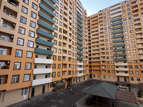 Satılır 2 otaqlı yeni tikili 62 m², Əhmədli q.