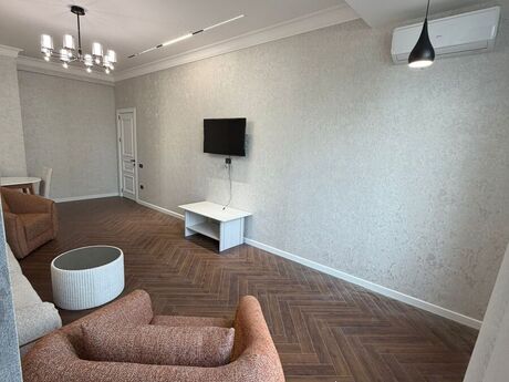 2 otaqlı yeni tikili - Elmlər Akademiyası m. - 68 m²