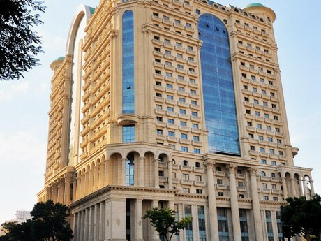 3-комн. новостройка - м. Элмляр Академиясы - 110 м²