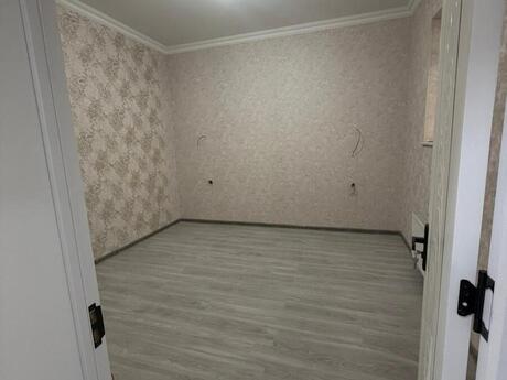 4 otaqlı həyət evi/bağ evi - Avtovağzal m. - 100 m²