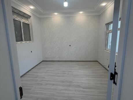 4 otaqlı həyət evi/bağ evi - Avtovağzal m. - 100 m²