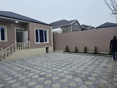4 otaqlı həyət evi/bağ evi - Binə q. - 110 m²