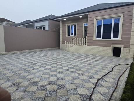 4 otaqlı həyət evi/bağ evi - Binə q. - 110 m²